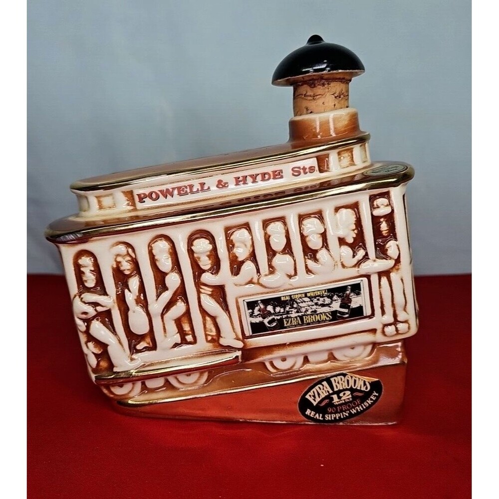 San Francisco Decanter Cable Car Liquor Bottle VTG 68 Ezra Brooks Powell & Hyde